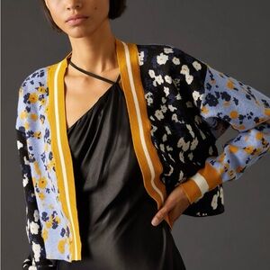 Floral Patterned Women's cardigan
